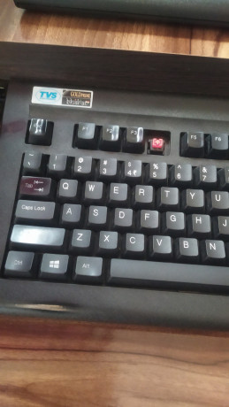 tvs-keyboard-big-0